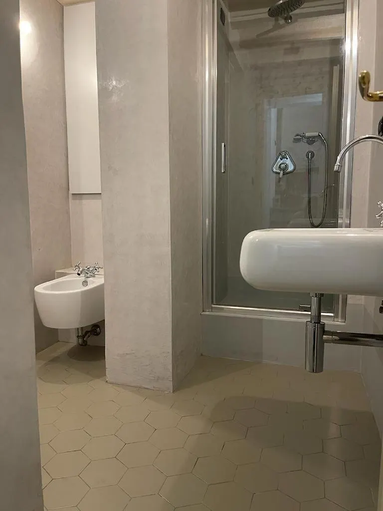 פירנצה Elegant Apartment In Santo Spirito'S Heart איטליה