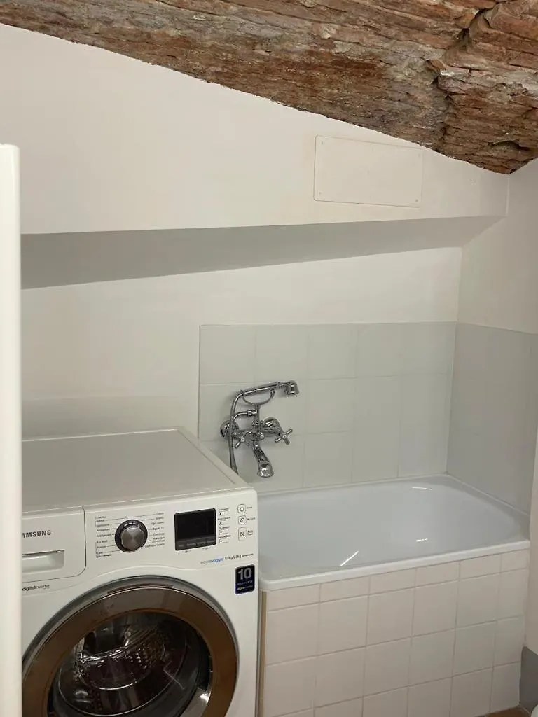 פירנצה Elegant Apartment In Santo Spirito'S Heart 0*,  איטליה